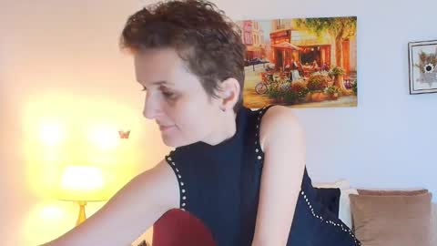 Snapshot of anyaros chatting on February 19, 9:27 am Anyaros online show from February 19, 9:27 am