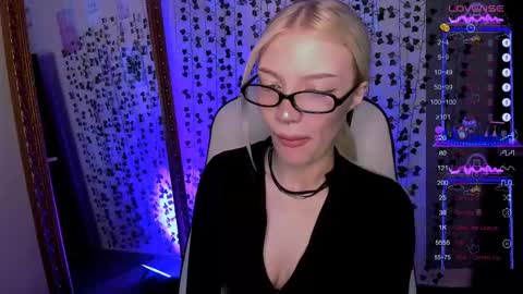 Anya online show from March 10, 3:11 am