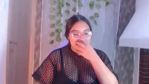 Snapshot of anyeladonemar chatting on May 11, 7:33 pm anyeladonemar online show from May 11, 7:33 pm
