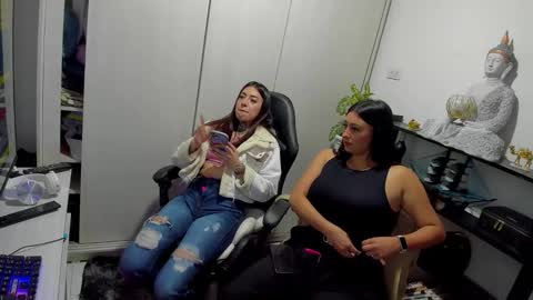 Snapshot of anysmith_572567 chatting on November 21, 9:35 pm Any online show from November 21, 9:35 pm