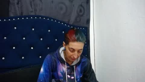 Snapshot of anyu_1306 chatting on February 18, 4:58 am anyu online show from February 18, 4:58 am