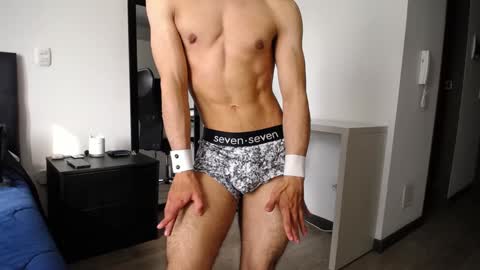 Snapshot of aodaboyy chatting on January 13, 8:37 pm aodaboy online show from January 13, 8:37 pm