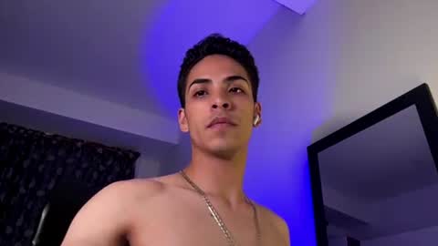 Snapshot of aodaboyy chatting on February 26, 12:49 am aodaboy online show from February 26, 12:49 am