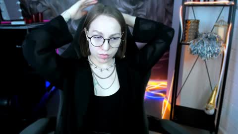 APHEX QUEEN online show from January 24, 9:17 am