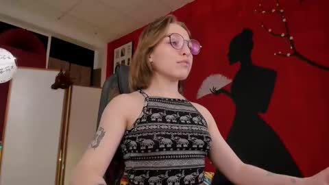 APHEX QUEEN online show from February 18, 12:17 pm