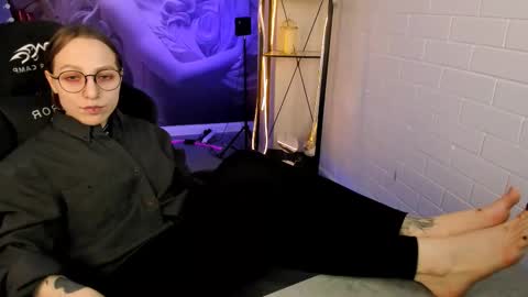 APHEX QUEEN online show from February 27, 3:15 pm