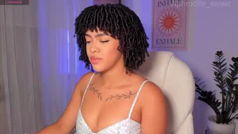 Snapshot of aphrodite_sweet chatting on May 3, 6:14 pm Karla online show from May 3, 6:14 pm