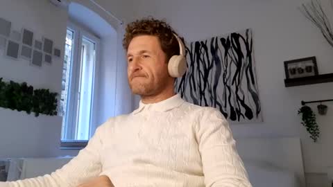 apollobest77 online show from February 20, 3:45 pm