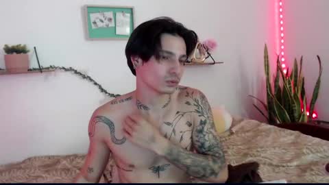 Apolo online show from January 4, 7:23 pm