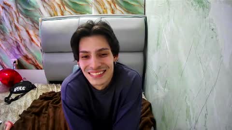 Apolo online show from February 12, 8:50 pm