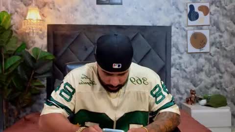 Apolo online show from November 12, 8:41 pm