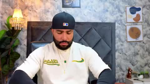 Apolo online show from November 21, 8:40 pm