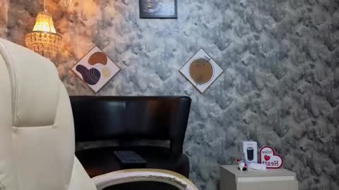 Snapshot of apolo_ryder chatting on April 11, 9:30 pm APOLO online show from April 11, 9:30 pm