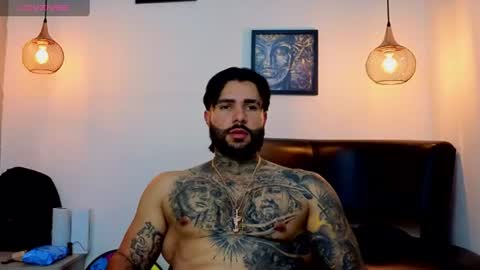 Snapshot of apolo_ryder chatting on June 12, 4:06 pm APOLO online show from June 12, 4:06 pm