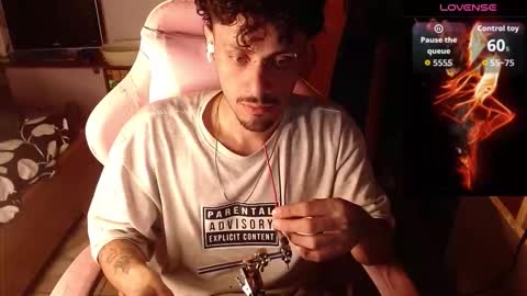 Andres online show from February 4, 6:25 pm