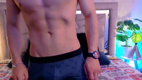 Snapshot of apolo_warrior chatting on May 17, 4:32 am Apolo online show from May 17, 4:32 am