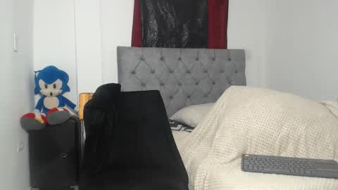 apoloblackbig online show from January 12, 2:11 pm