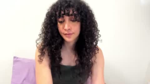Snapshot of apolosbitch chatting on July 3, 9:21 pm Nix online show from July 3, 9:21 pm