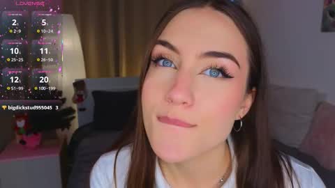 Vicki online show from December 21, 9:05 am