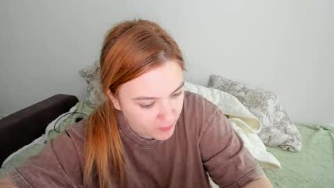 Snapshot of appleyummybuns chatting on June 5, 11:38 am appleyummybuns online show from June 5, 11:38 am