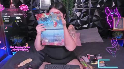 apprilfoxx online show from January 14, 3:39 pm