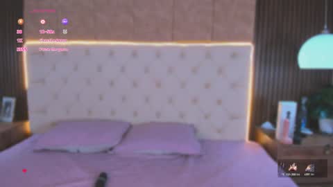 apriilfox online show from April 9, 6:19 am