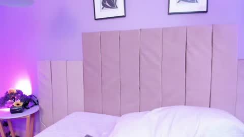 April online show from February 28, 2:53 pm