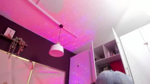 April online show from September 20, 12:28 pm