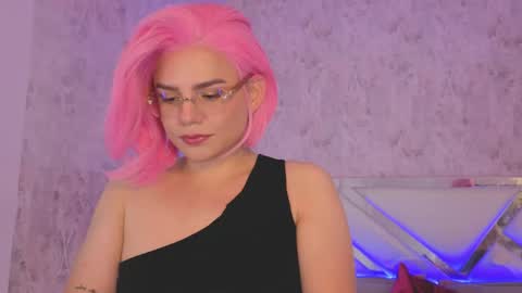 Isabella online show from May 16, 9:13 pm