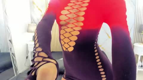 aprillross online show from April 10, 12:21 pm