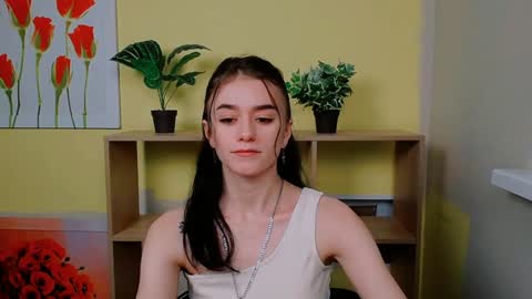 Snapshot of aprillswift_ chatting on December 26, 9:15 pm Aprill online show from December 26, 9:15 pm