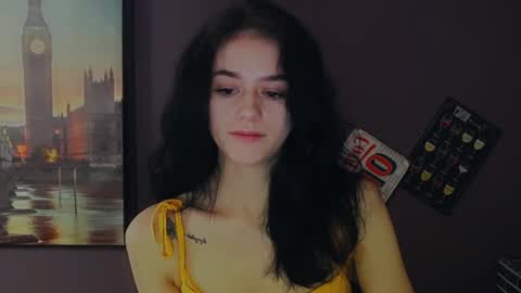 Snapshot of aprillswift_ chatting on January 26, 2:41 pm Aprill online show from January 26, 2:41 pm