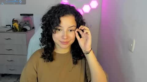 Snapshot of aqua_emilly chatting on November 26, 11:50 pm aqua emilly online show from November 26, 11:50 pm