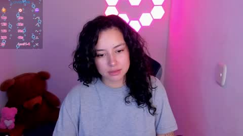 aqua emilly online show from March 30, 10:33 pm