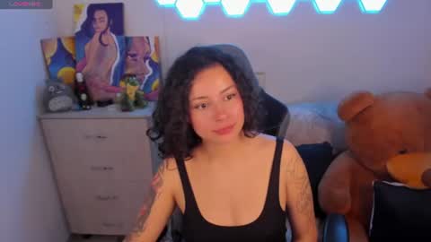 aqua emilly online show from June 11, 12:32 am