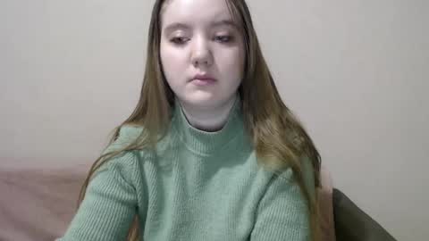 Snapshot of aquanarmin chatting on December 15, 9:20 pm Josefin online show from December 15, 9:20 pm