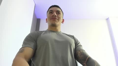 Jonathan online show from May 6, 5:51 pm