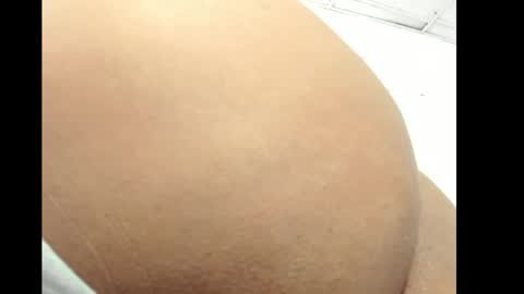 Snapshot of arabela_dream25 chatting on May 3, 6:03 pm ARABELA online show from May 3, 6:03 pm