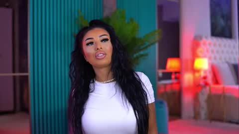 arabellaposh online show from September 25, 5:11 am