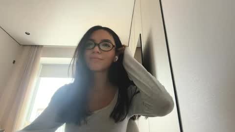 Snapshot of aracelisauberan chatting on May 30, 8:33 am Rin online show from May 30, 8:33 am