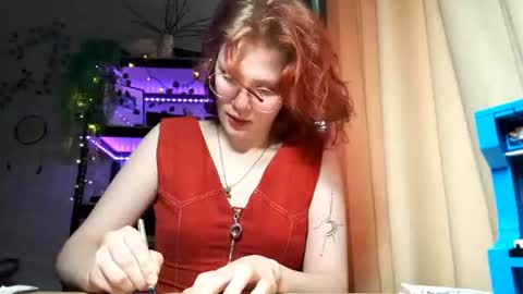 Sarah online show from July 10, 7:45 am