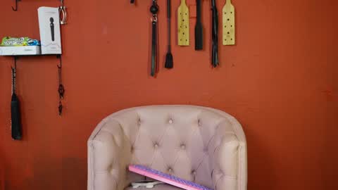   online show from December 3, 12:02 am