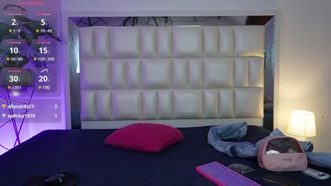   online show from December 13, 4:54 am