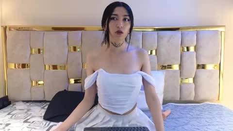 Aranza.  online show from January 10, 3:52 am