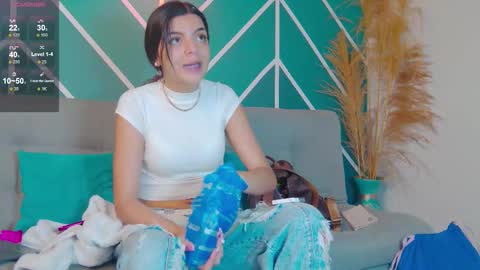 Aranza online show from January 9, 12:30 pm