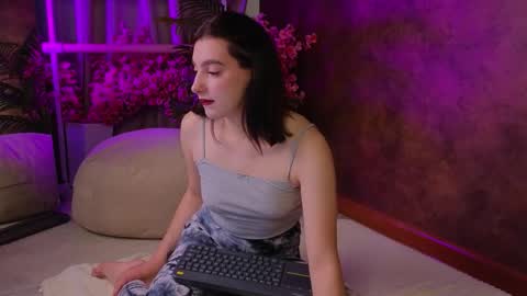 arcanedoll online show from September 21, 5:31 am