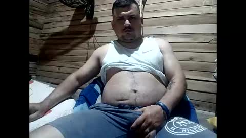 Snapshot of arcanguel_05 chatting on April 5, 3:47 am arcanguel 05 online show from April 5, 3:47 am