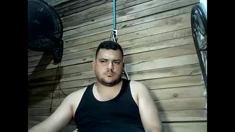 Snapshot of arcanguel_05 chatting on April 13, 5:02 am arcanguel 05 online show from April 13, 5:02 am