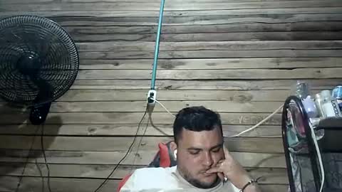 Snapshot of arcanguel_05 chatting on July 5, 4:19 am arcanguel 05 online show from July 5, 4:19 am
