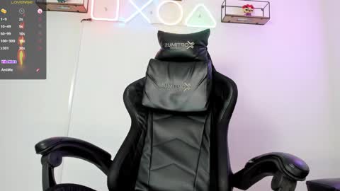 Snapshot of arceluuz chatting on February 11, 11:33 pm Arceluz online show from February 11, 11:33 pm